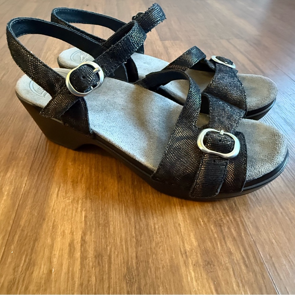 DANSKO Sandi Sandals Women 39 /US 8.5-9 M Black Leather Brown Coffee Swirl Strap